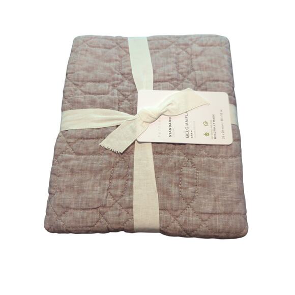 Pottery Barn Belgian Flax Linen Quilted Sham Standard 26 X 20 INCHES New - Picture 1 of 3